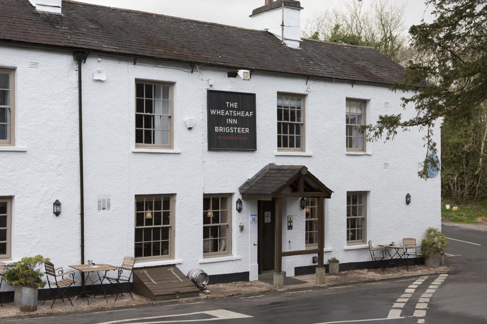 The Wheatsheaf Inn Kendal Exterior foto